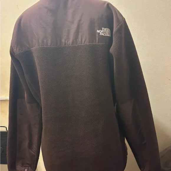 The North Face Dark Brown Fleece Jacket - Picture 7 of 13
